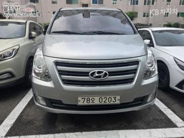 Hyundai Starex 캠핑카 — foto 1