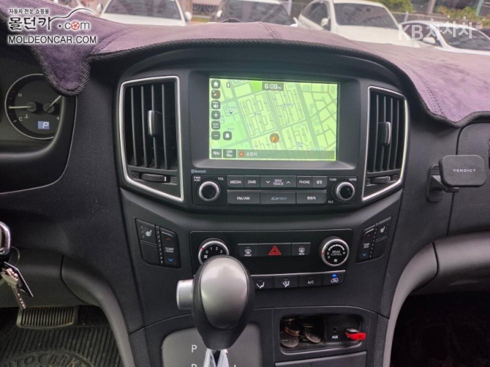 Hyundai Starex — miniaturë 8