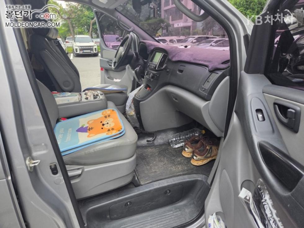 Hyundai Starex — miniaturë 9