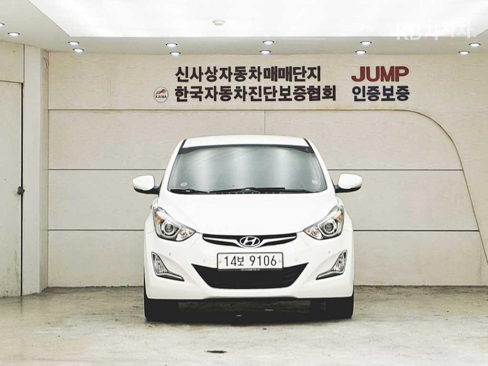Hyundai Avante — miniaturë 2