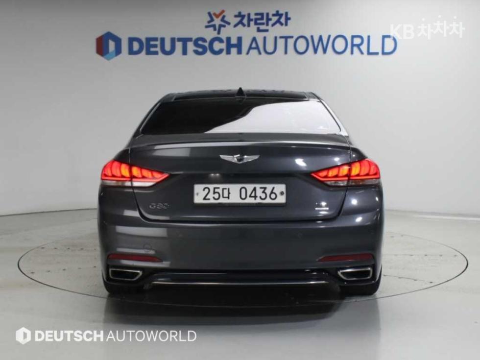 Genesis G80 — miniaturë 4