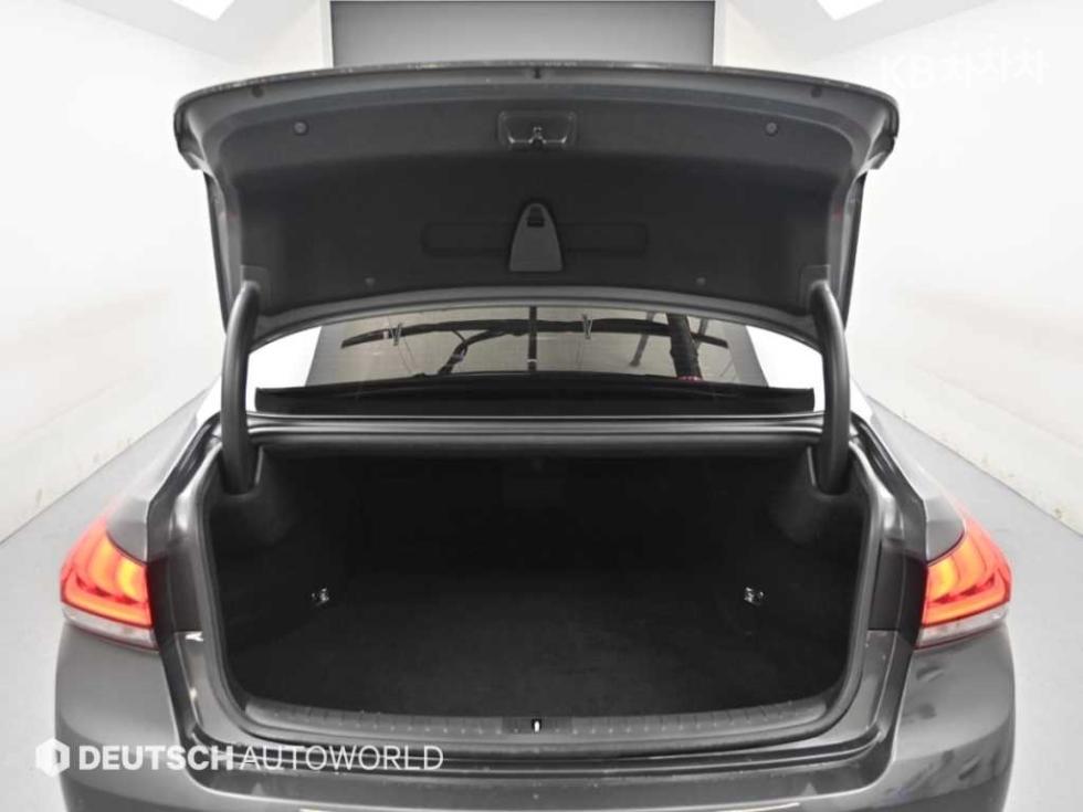 Genesis G80 — miniaturë 19