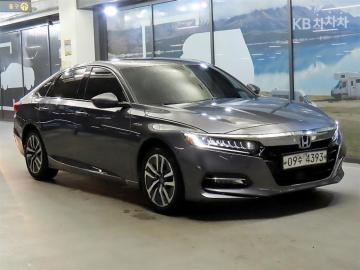 Honda Accord 2.0 Hybrid Touring — foto 1