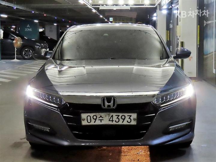 Honda Accord — miniaturë 2