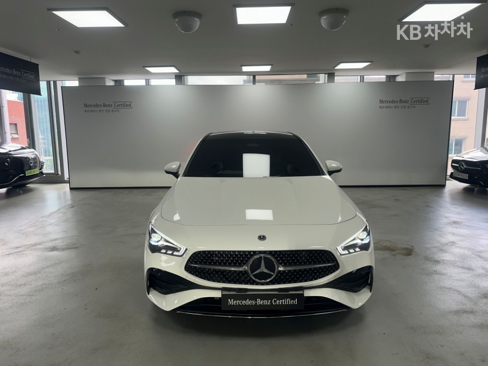 Mercedes-Benz CLA-Class