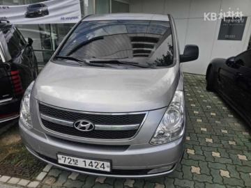 Hyundai Starex 11인승 왜건 CVX 프리미엄 — foto 1