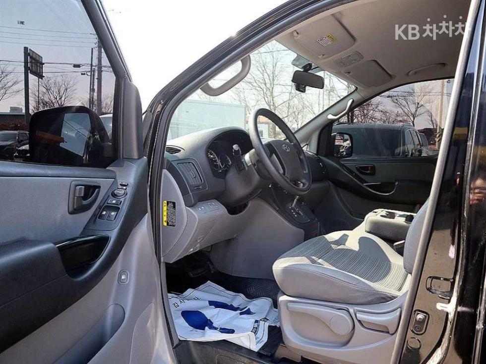 Hyundai Starex — miniaturë 7