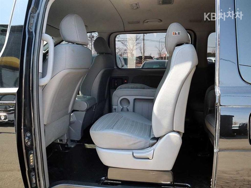 Hyundai Starex — miniaturë 8