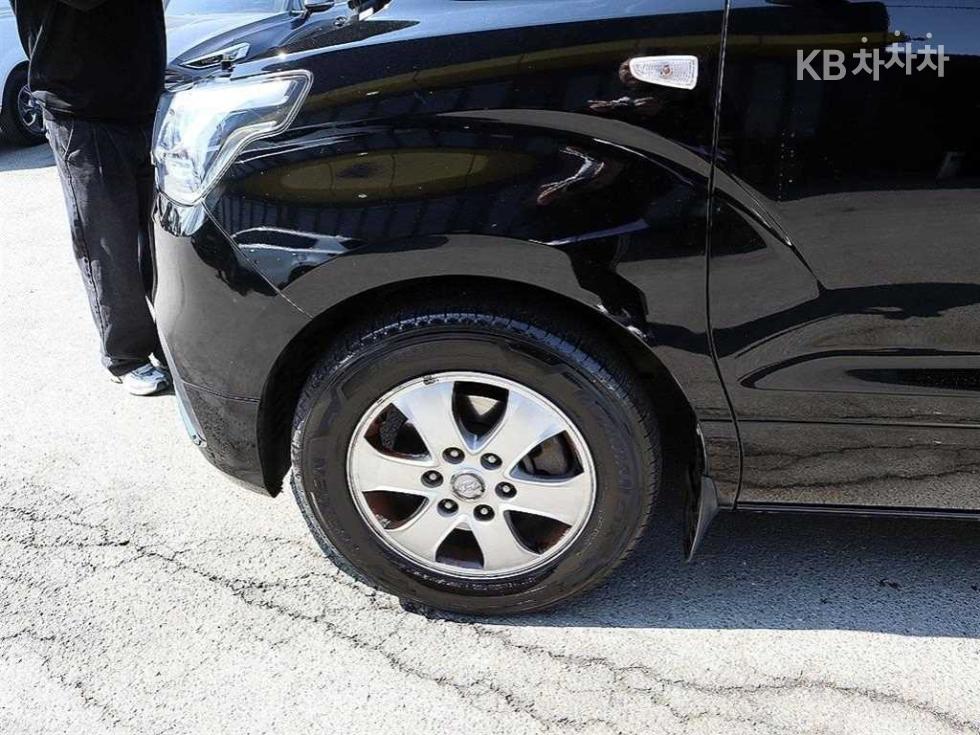 Hyundai Starex — miniaturë 19