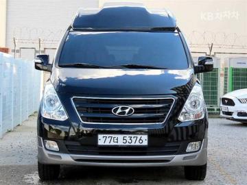 Hyundai Starex 4WD Limousine — foto 1