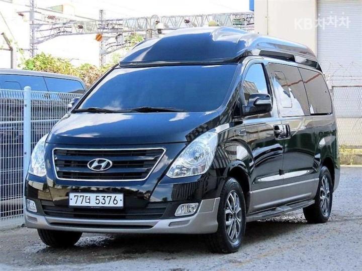 Hyundai Starex — miniaturë 2