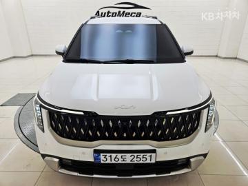 Kia Carnival Diesel 9-Seater Signature — foto 1