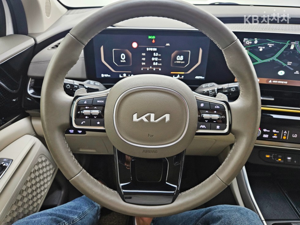 Kia Carnival — miniaturë 13