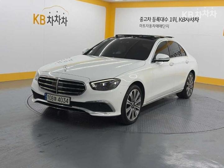 Mercedes-Benz E-klasse — miniaturë 2