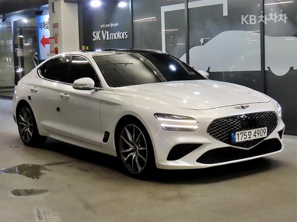 2021 Genesis G70 2.0T standard