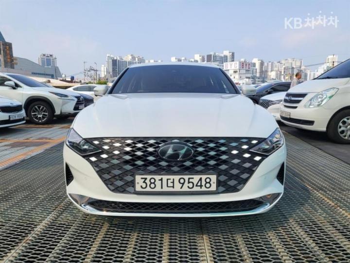 Hyundai Grandeur 2.5 Le Blanc — foto 1