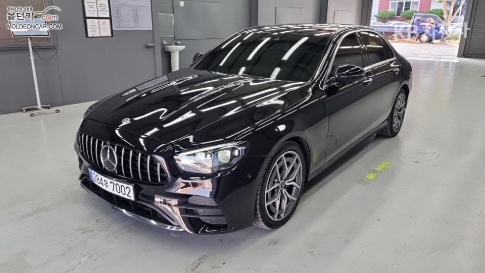 مرسيدس E-Class