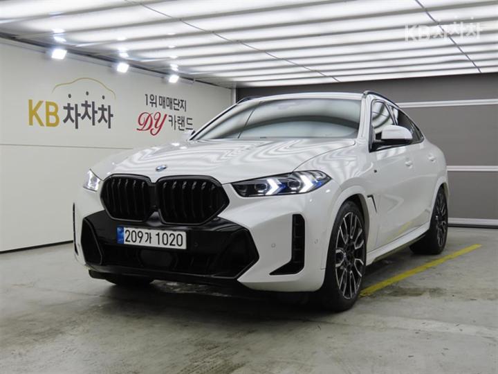 BMW X6 xDrive 40i M Sport Package — foto 1