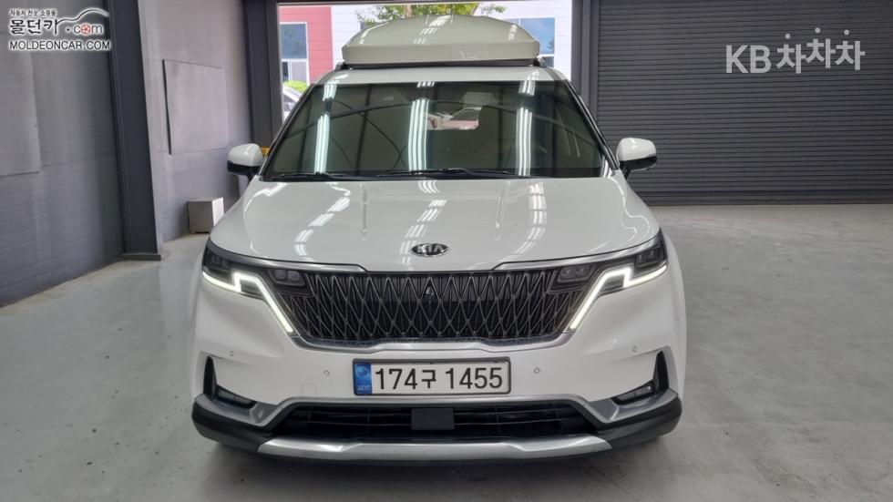 Kia Carnival — miniaturë 3