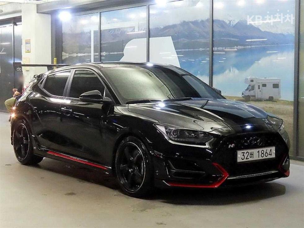 Hyundai Veloster