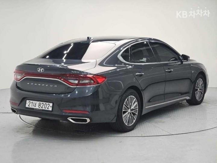 Hyundai Grandeur — miniaturë 4