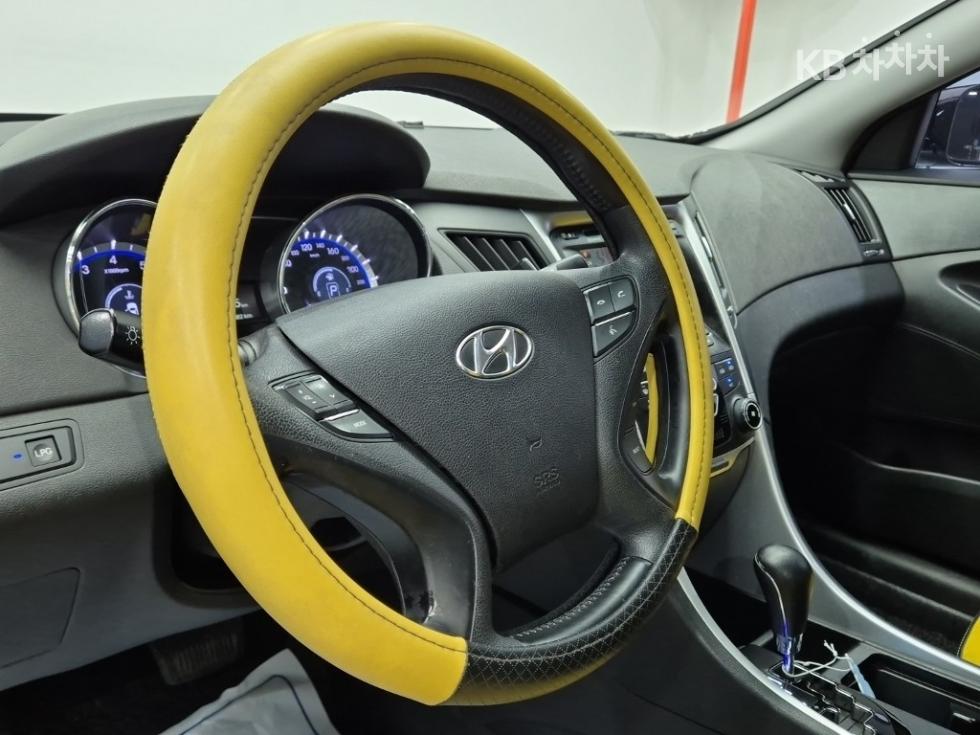 Hyundai Sonata — miniaturë 9