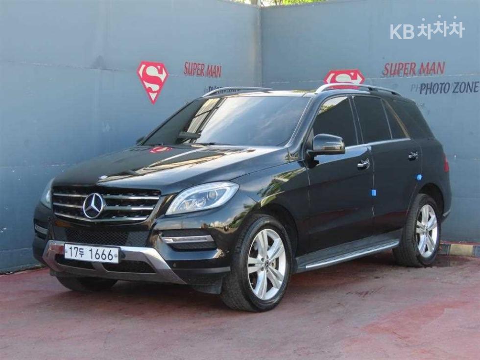 Mercedes-Benz M-Class