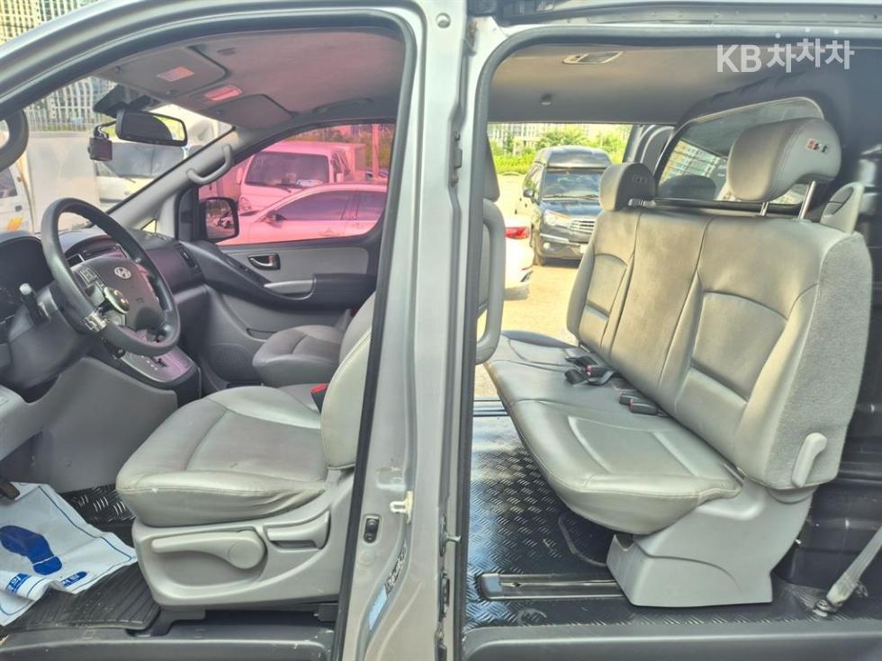 Hyundai Starex — miniaturë 8