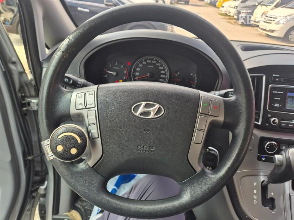 Hyundai Starex — miniaturë 12