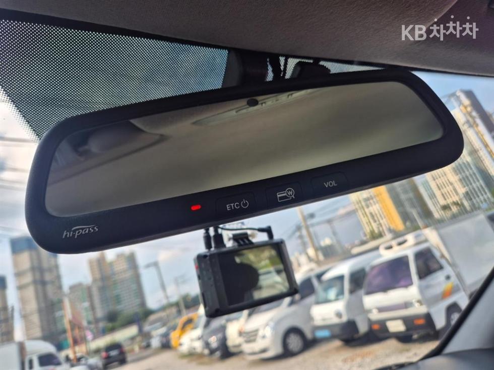 Hyundai Starex — miniaturë 15