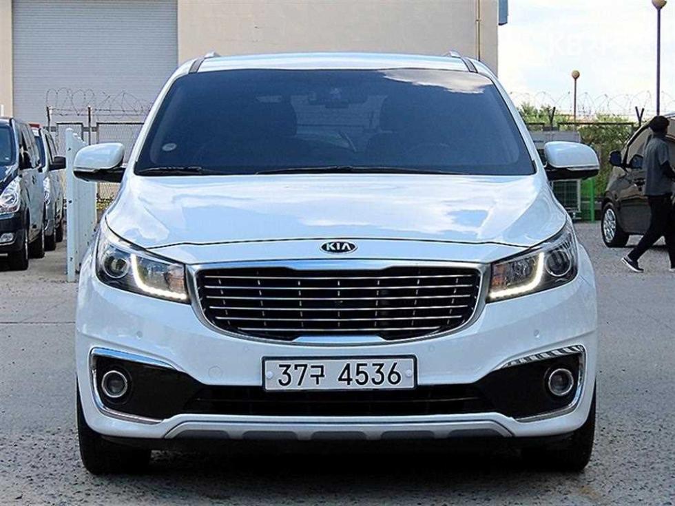 Kia Карнивал