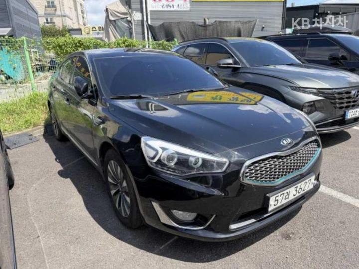 Kia K7 — miniaturë 2