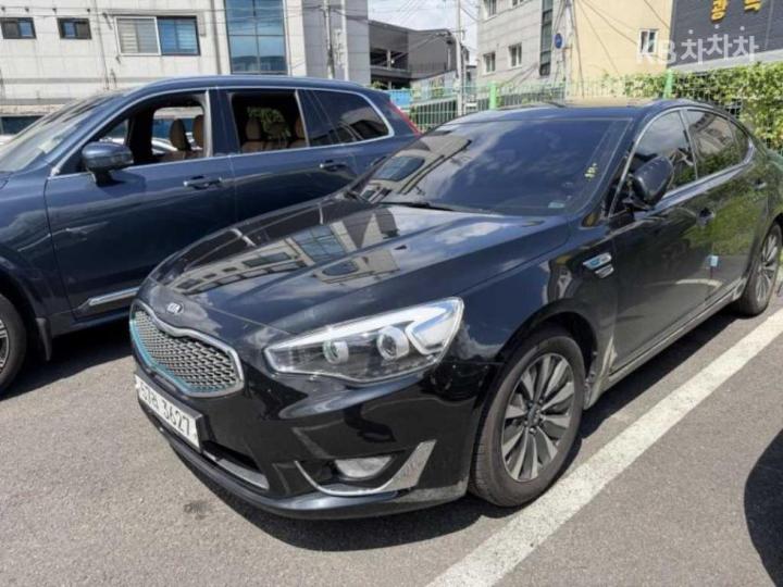 Kia K7 — miniaturë 3