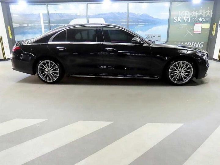 Mercedes-Benz S-klasse — miniaturë 3