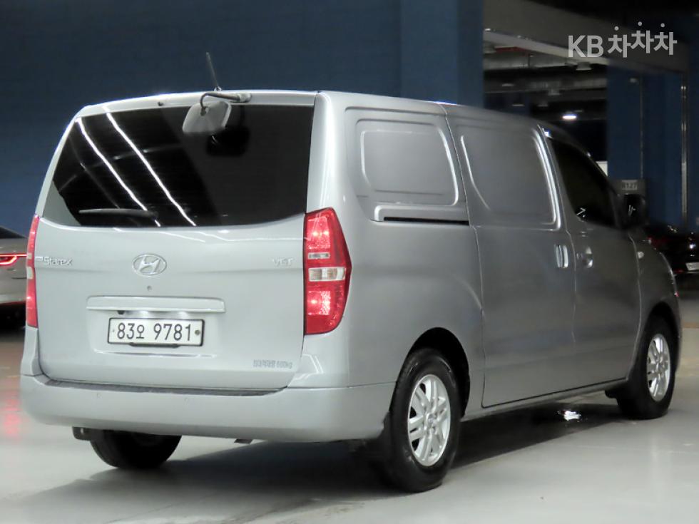 Hyundai Starex — miniaturë 4