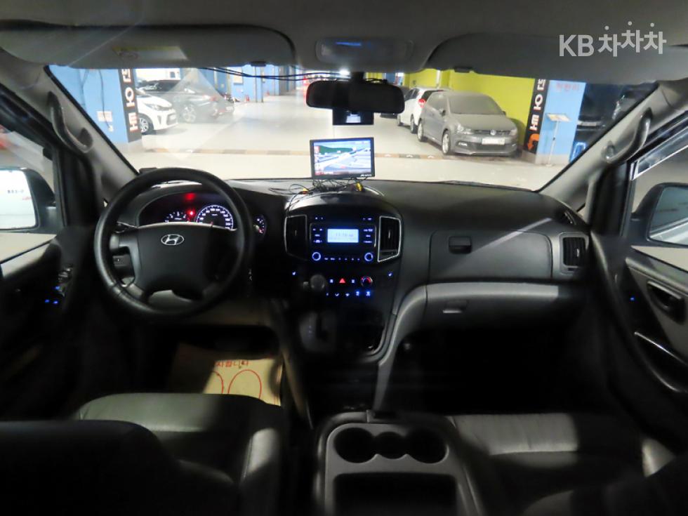 Hyundai Starex — miniaturë 5