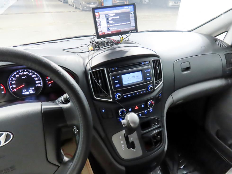 Hyundai Starex — miniaturë 11