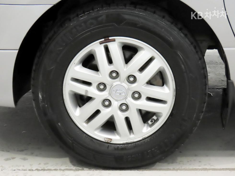 Hyundai Starex — miniaturë 20