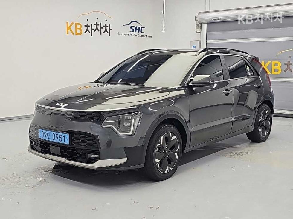 기아 디 2023년식 기아 디 올 뉴 니로 EV 어스 기본형
