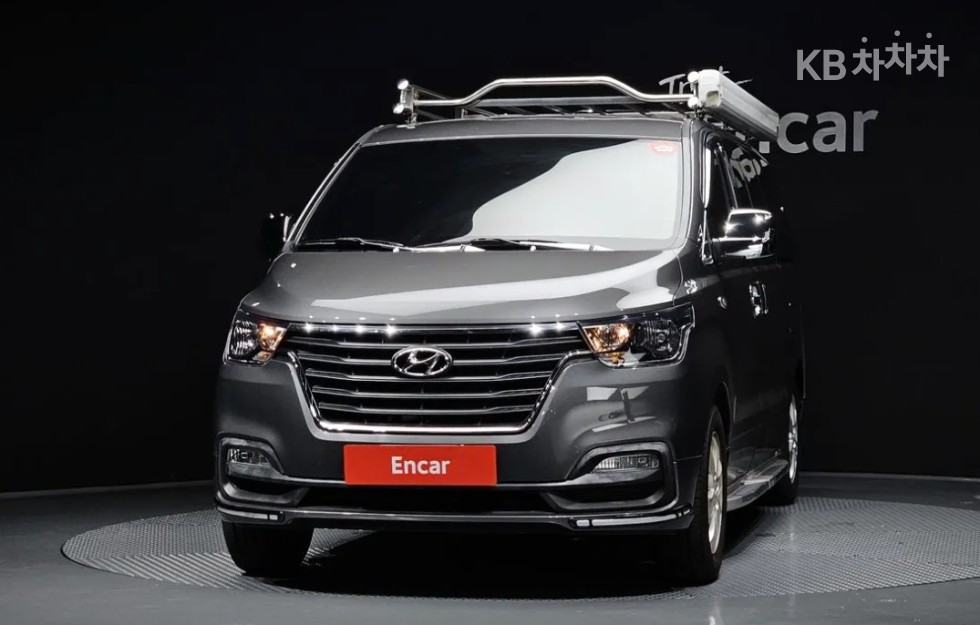 Hyundai Starex — miniaturë 3