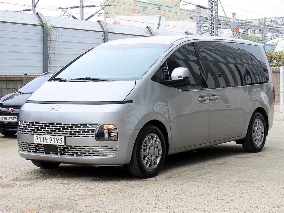 Hyundai Staria — miniaturë 2