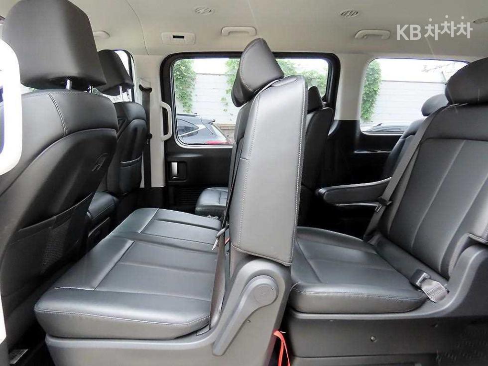 Hyundai Staria — miniaturë 6