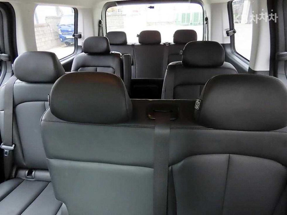 Hyundai Staria — miniaturë 7