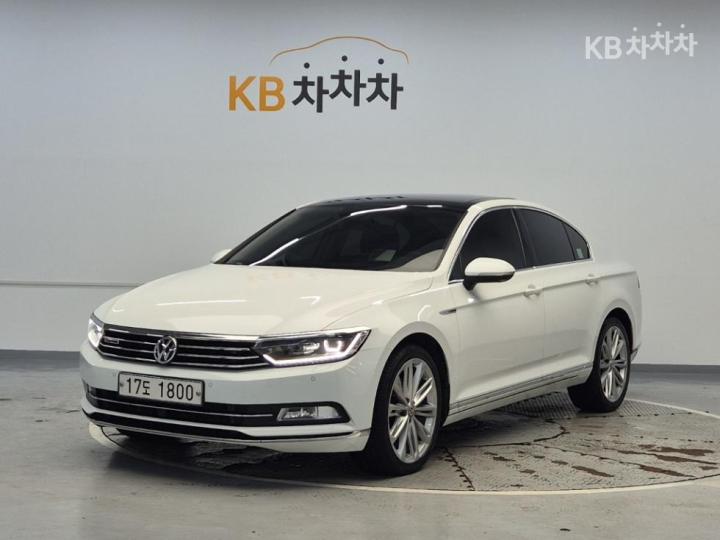 Volkswagen Passat 2.0 TDI 4Motion — foto 1