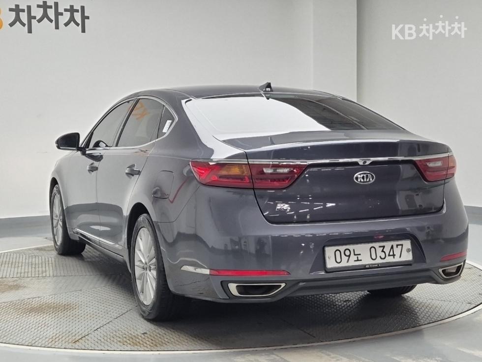 Kia K7 — miniaturë 2