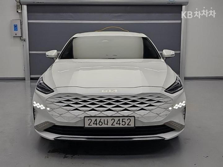 Kia K8 — miniaturë 2