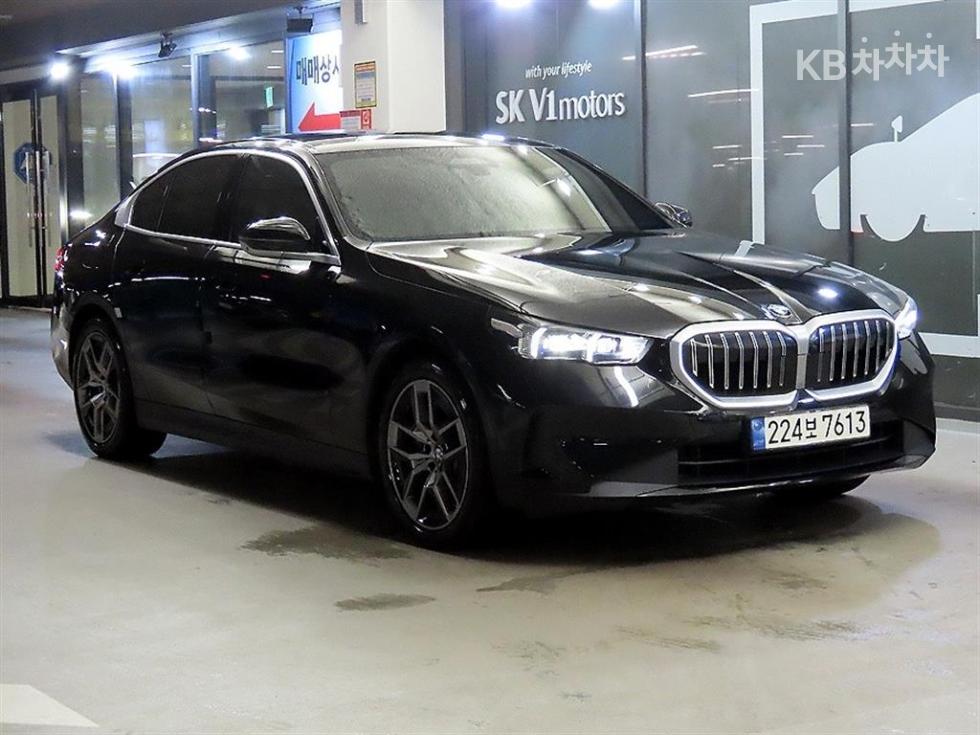 BMW 5-Series