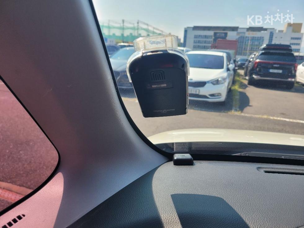 Hyundai Starex — miniaturë 7