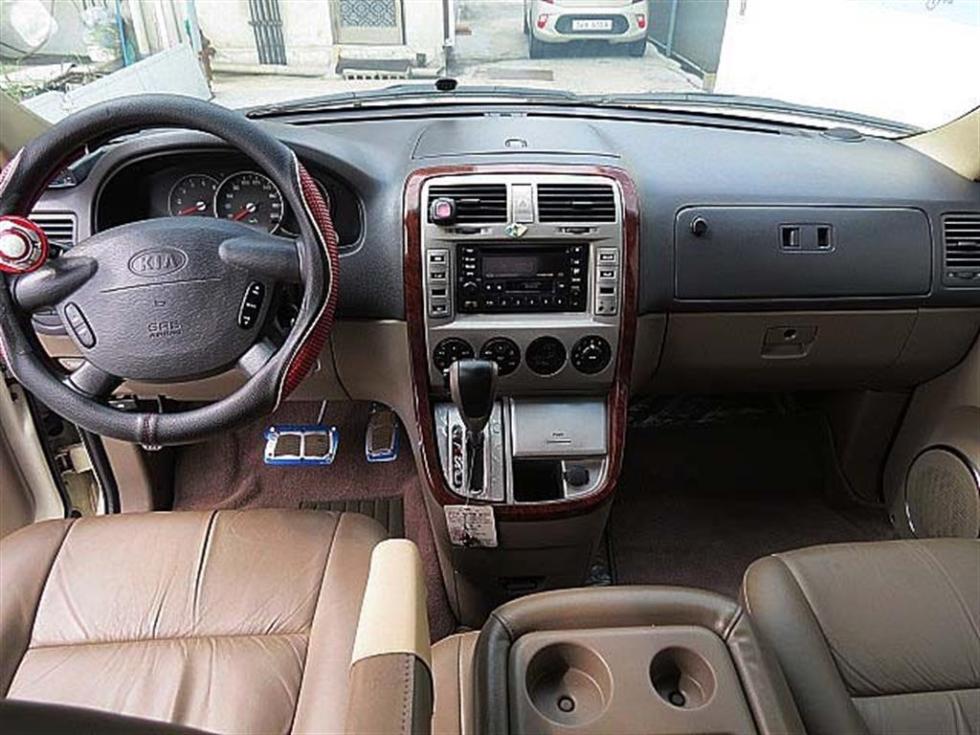Kia Carnival — miniaturë 5
