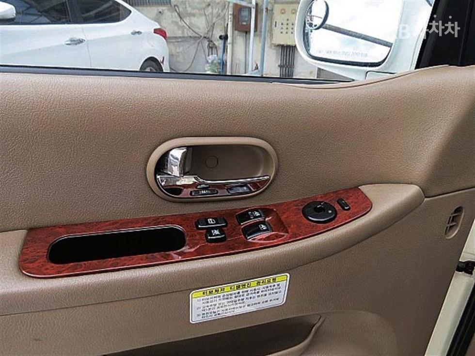 Kia Carnival — miniaturë 13